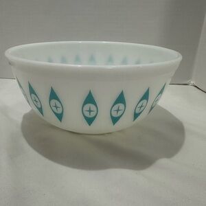 Rare Atomic Eye Vtg Pyrex Large 2 1/2 Quart Bowl Turquoise Blue White 1950s